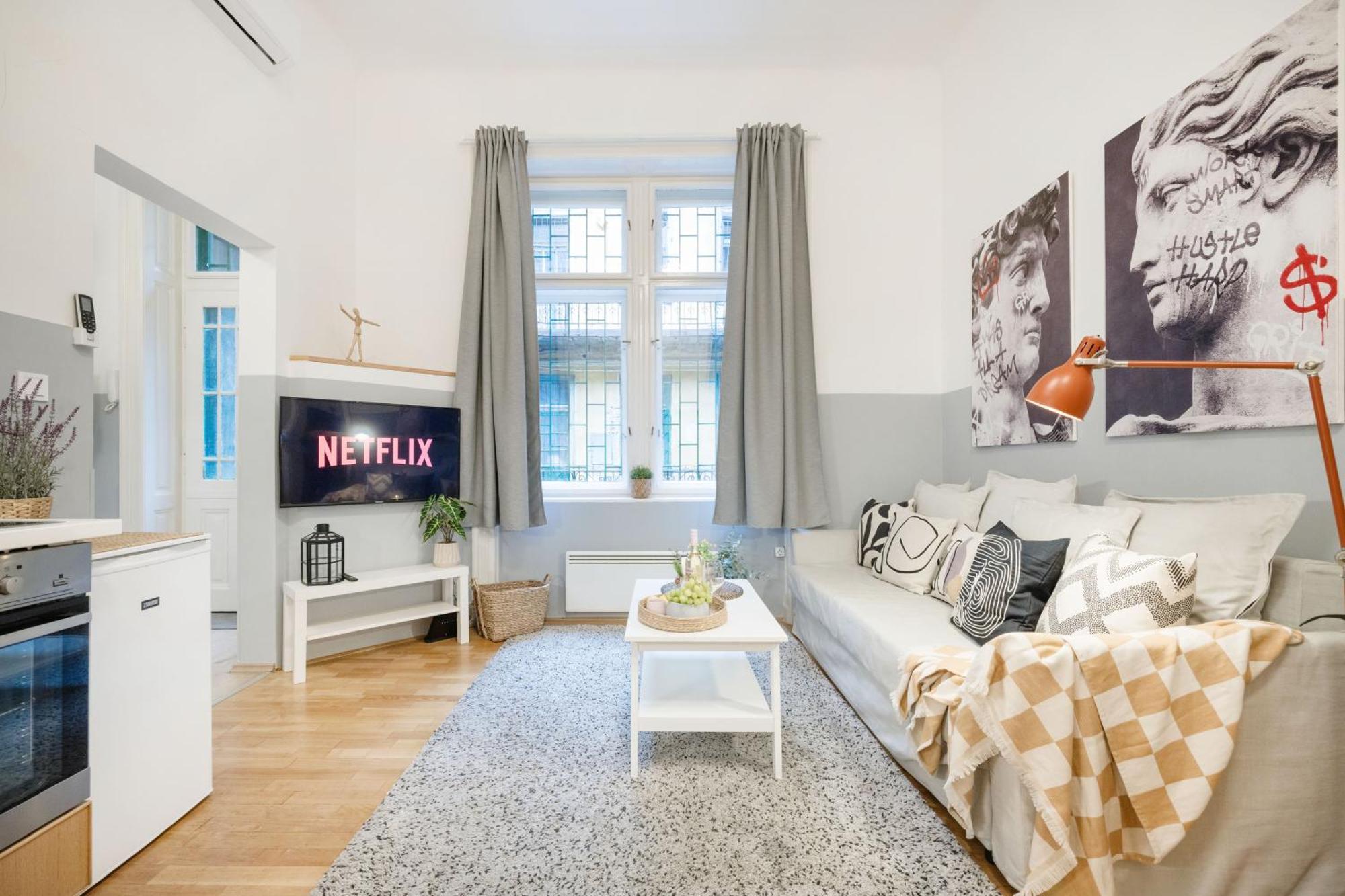 - 2 Min To Newyork Cafe Appartement Budapest